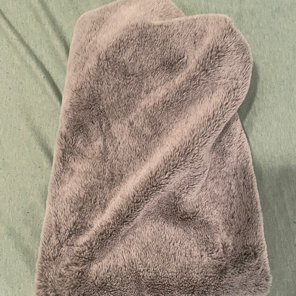 Gray Infinity Scarf - Picture 2 of 2